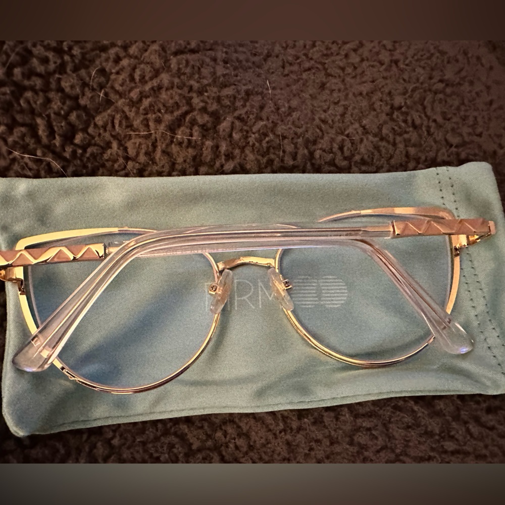 Pink & Gold Fashion Glasses - Picture 2 of 3